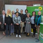 Gruppenfoto mit Andrea Dreffein-Hahn, Anja Schneider, Dagmar Sydow-Graen, Mouska Malek, Florian Juhl, Lukas Unger, Christian Iltner, Katrin Langensiepen, Eka von Kalben und Ines Strehlau.